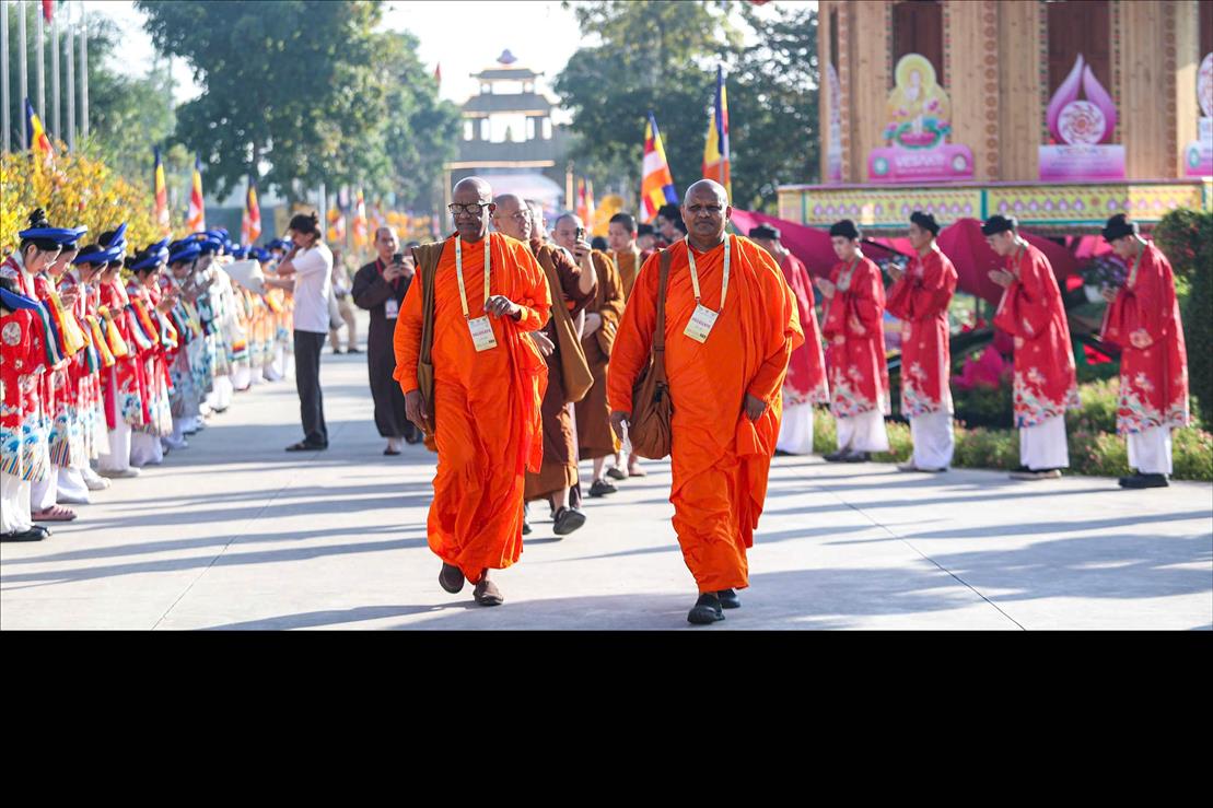 be-mac-vesak-2025 (6).jpg